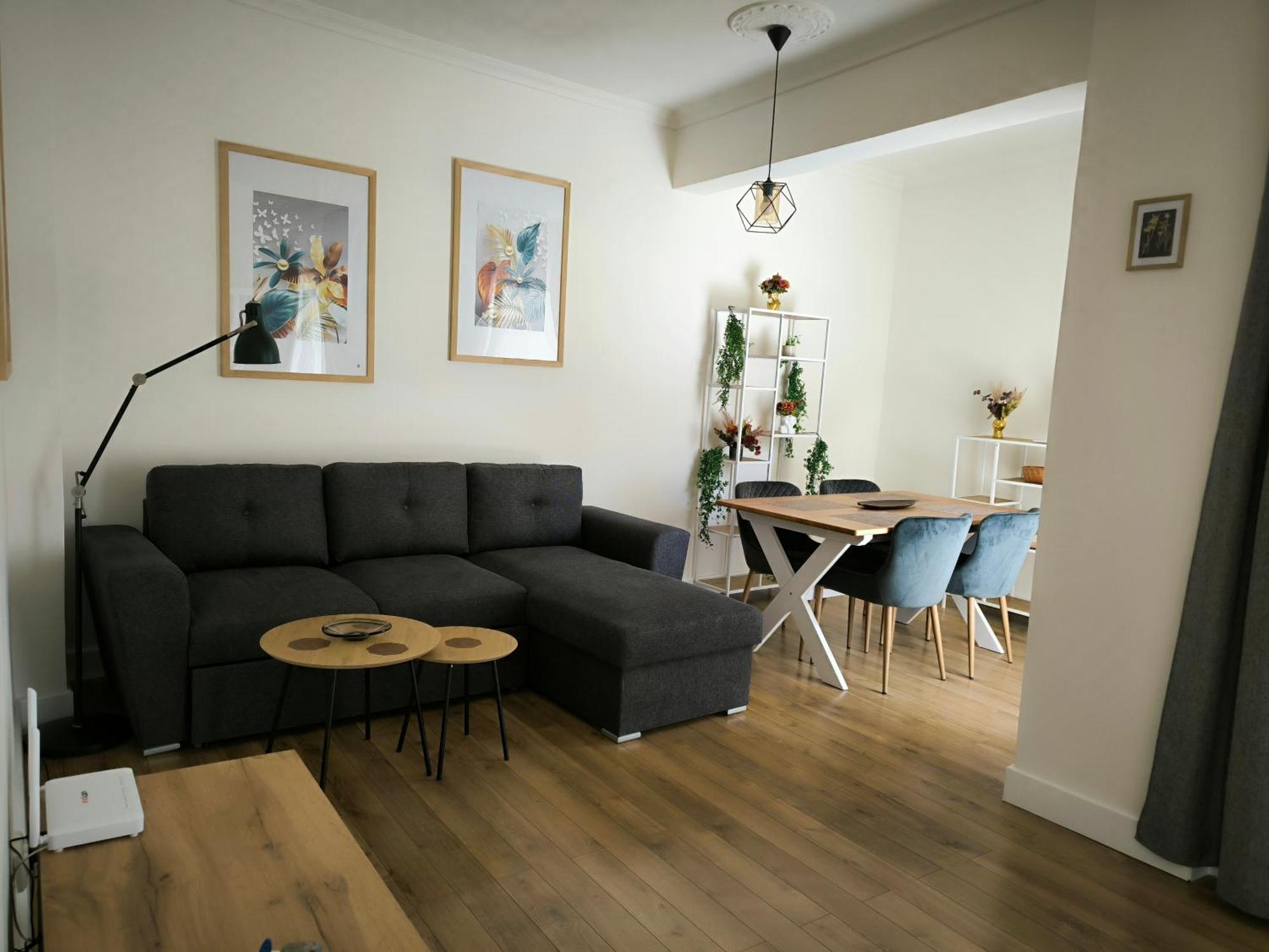 Port View, Veranda, 80 Sqm, Spacious Place For 6 Thessaloníki Exteriör bild